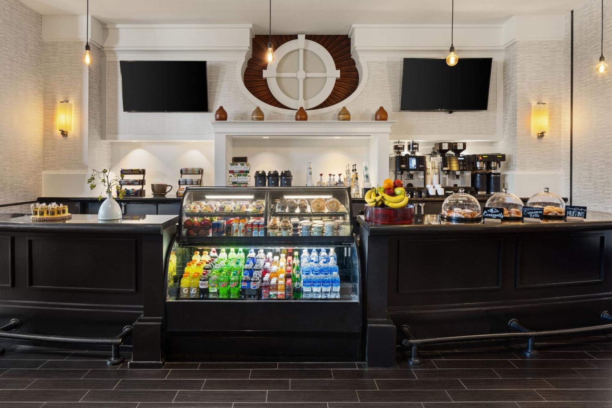 Sheraton Overland Park Hotel At The Convention Center Екстер'єр фото